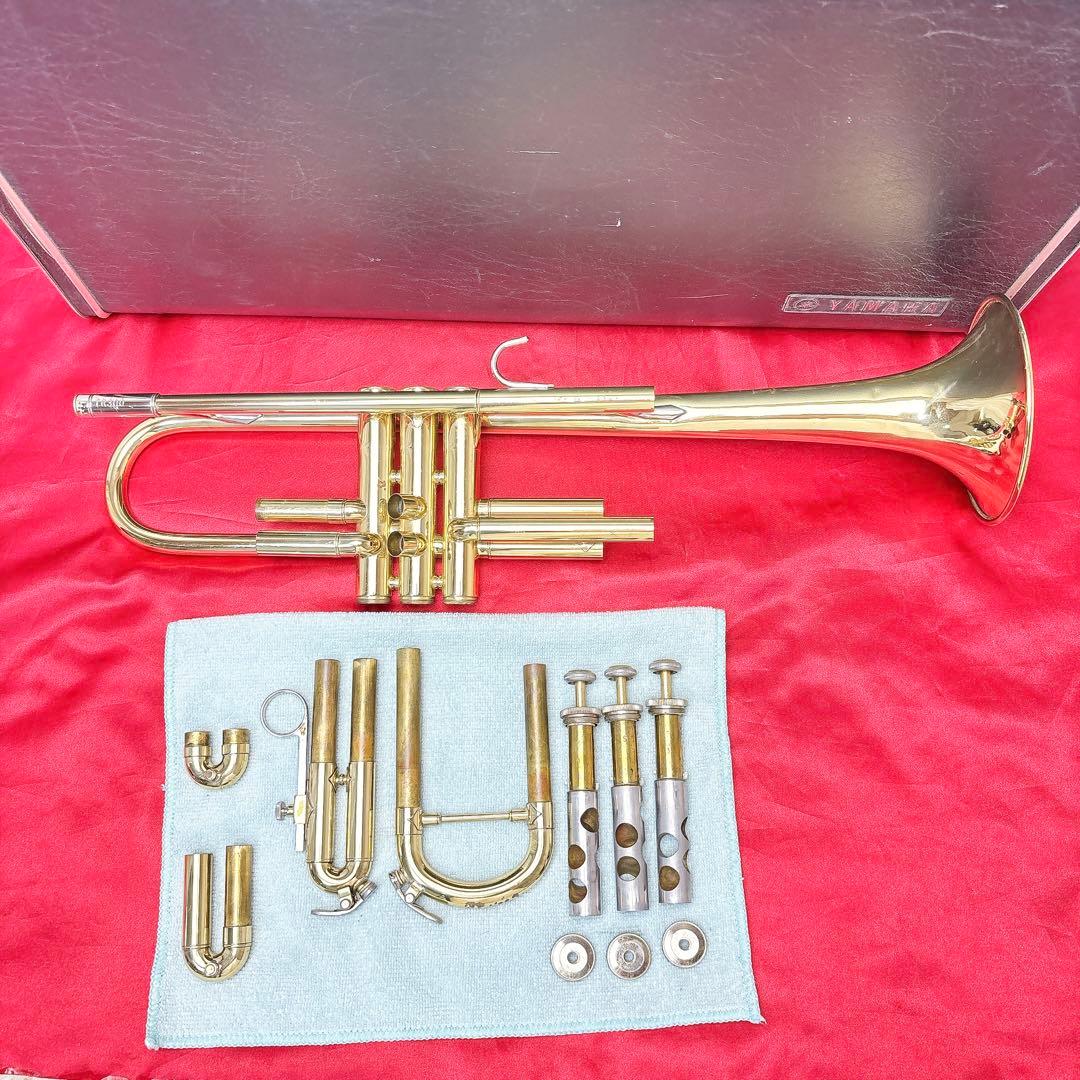 Bach バック TR-300 トランペット B♭ マウスピース付き