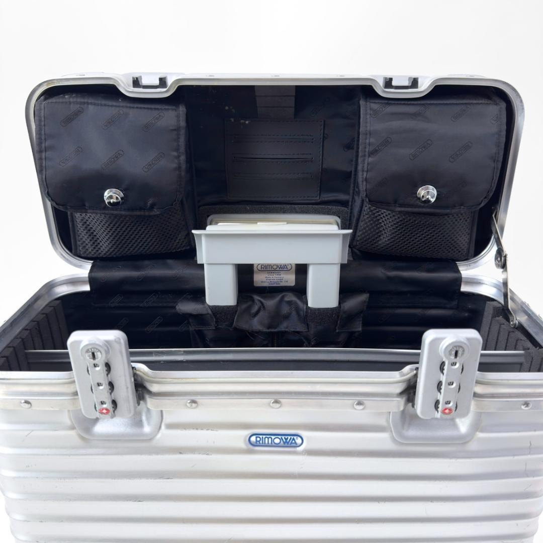 リモワ トパーズ パイロットトローリー 36L 2輪 TSAロック シルバー