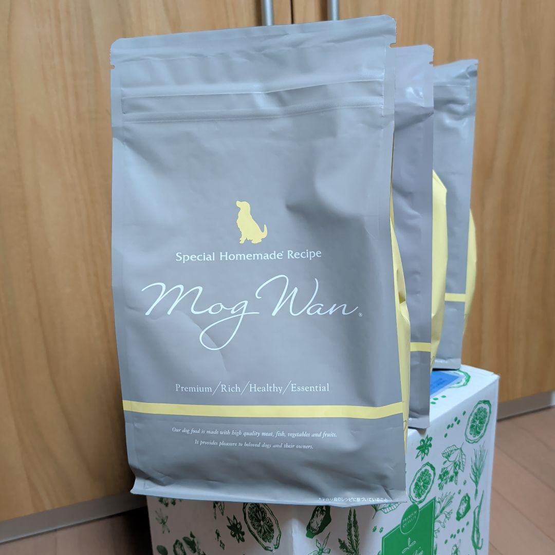 モグワン　プレミアムドッグフード 3袋セット　チキン＆サーモン　mogwan