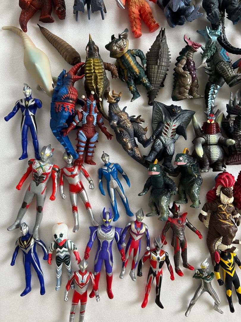 ソフビ　107体　まとめ売り　ウルトラマン　怪獣