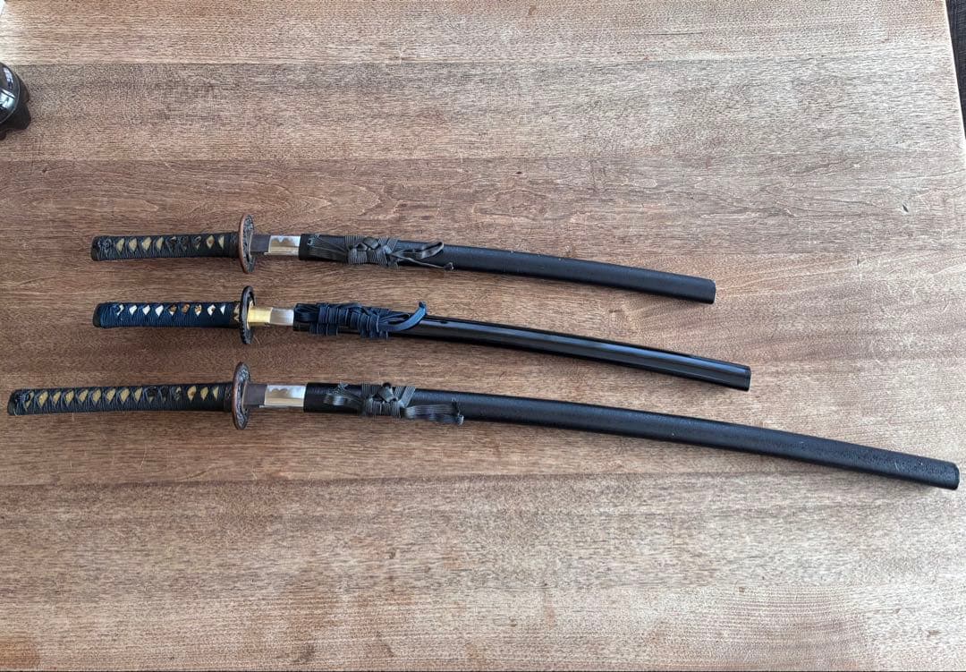 日本刀 3本セット 伝統的デザイン 模造刀