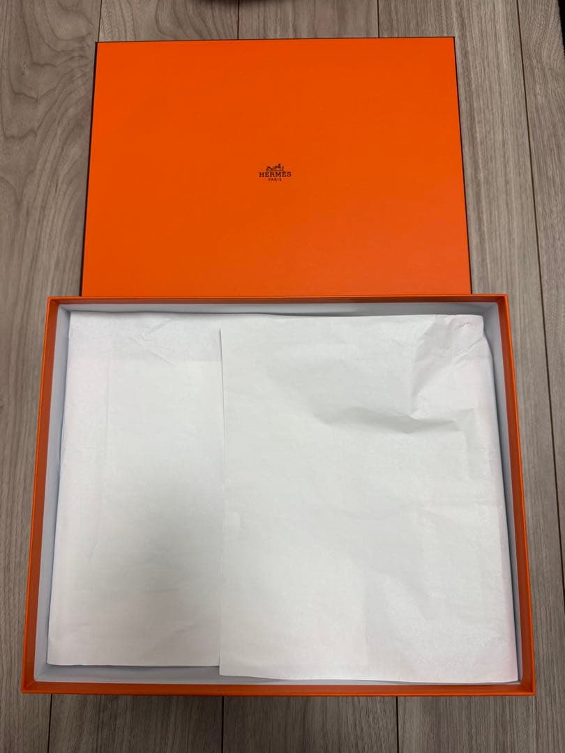 新品　エルメス　イヤーズギフト　2025