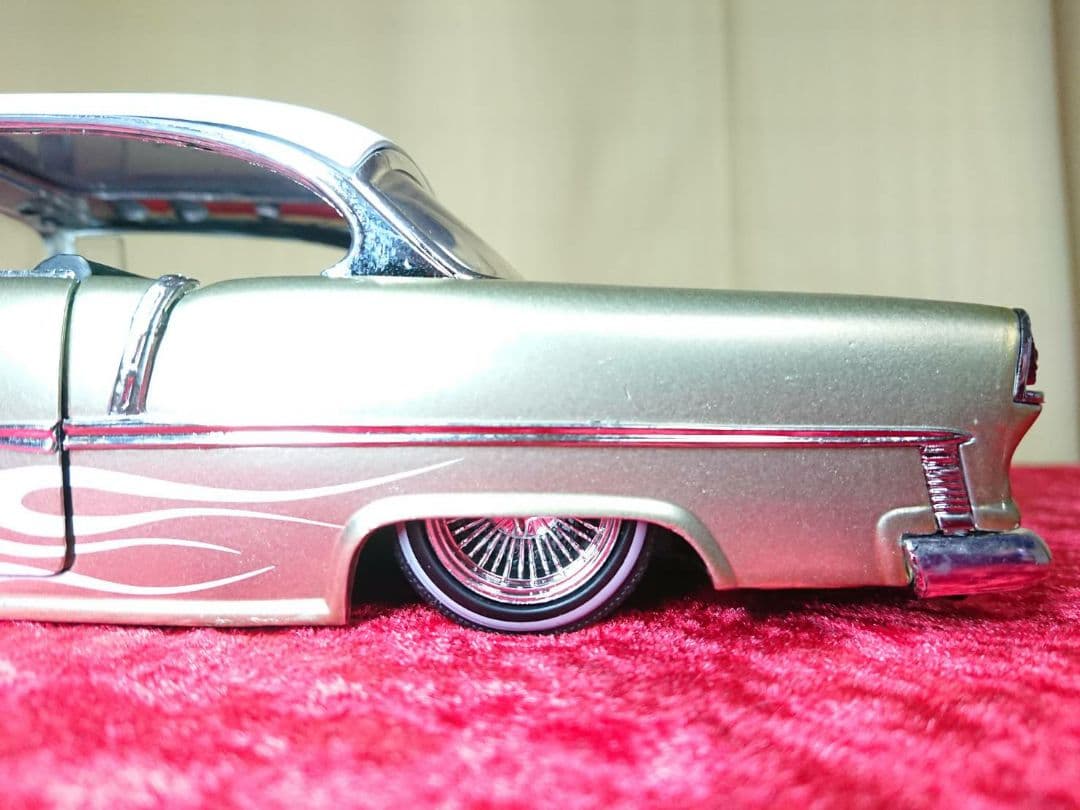 1955 シボレー ベルエア Jada toys 1/24