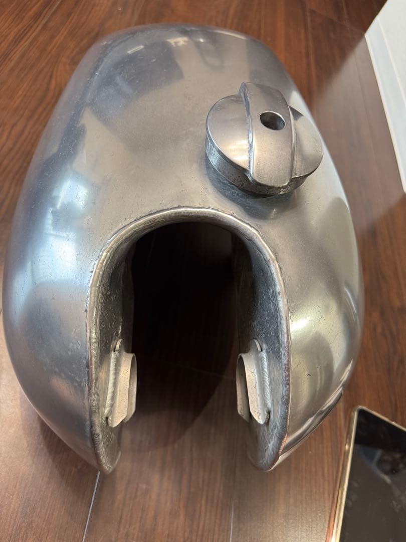 【早い者勝ち】デイトナBSAレプリカ　ビンテージアルミタンク SR400/500