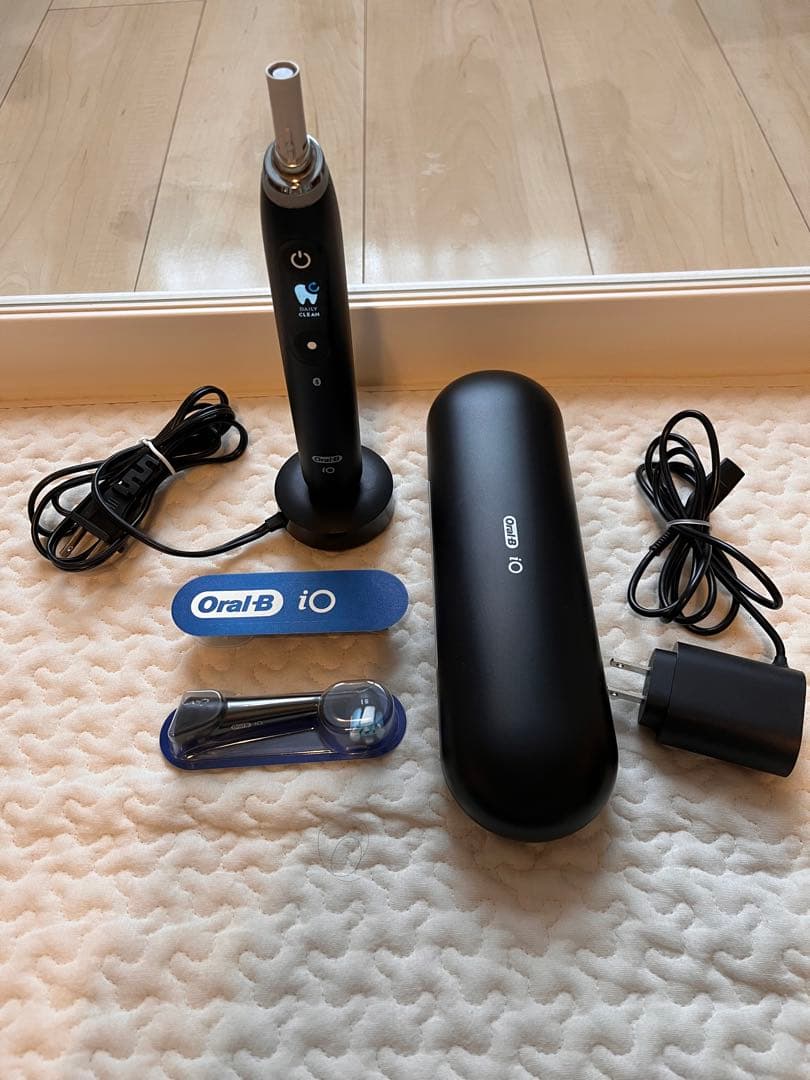 ブラウンオーラルB iO9電動歯ブラシ➕替ブラシ2本