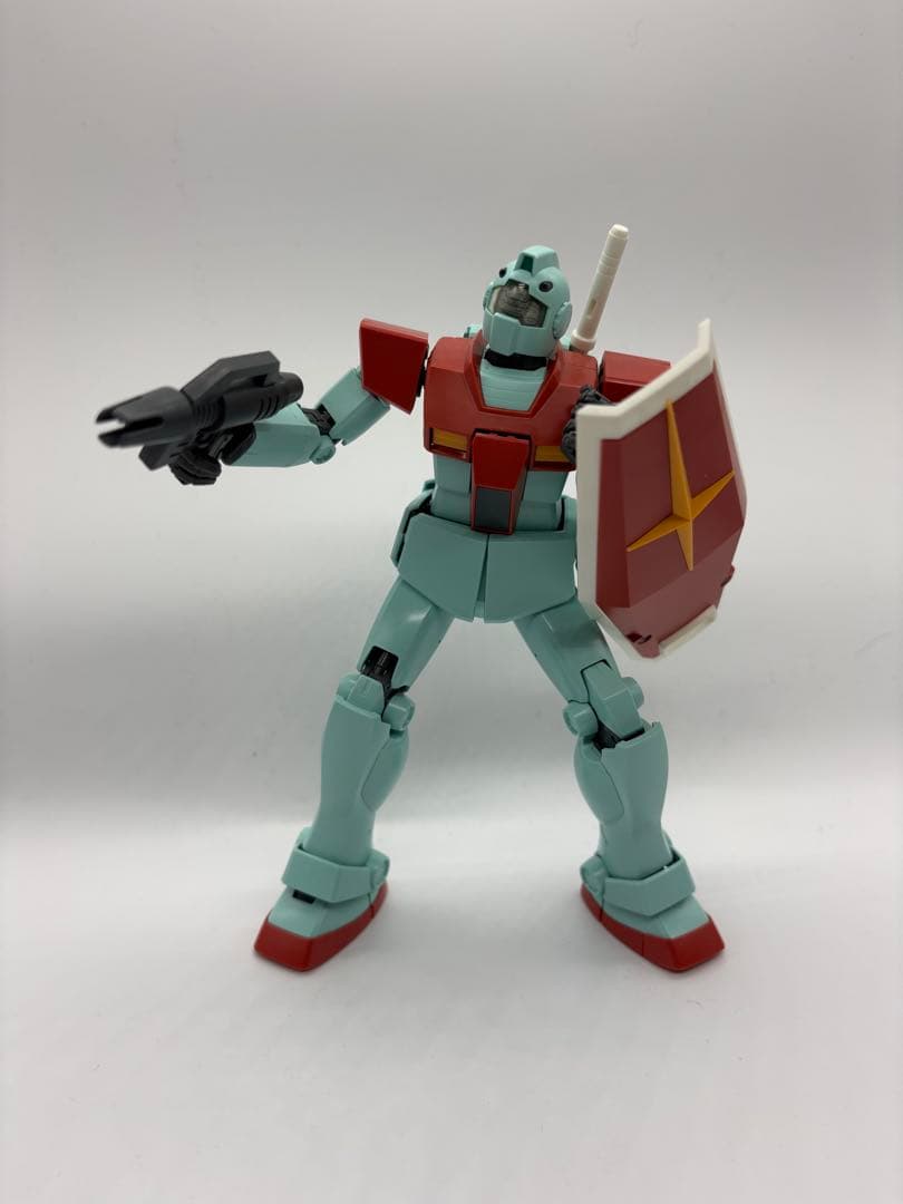 ガンプラ完成品　MG 1stシリーズ14体セット+アクションベース×2