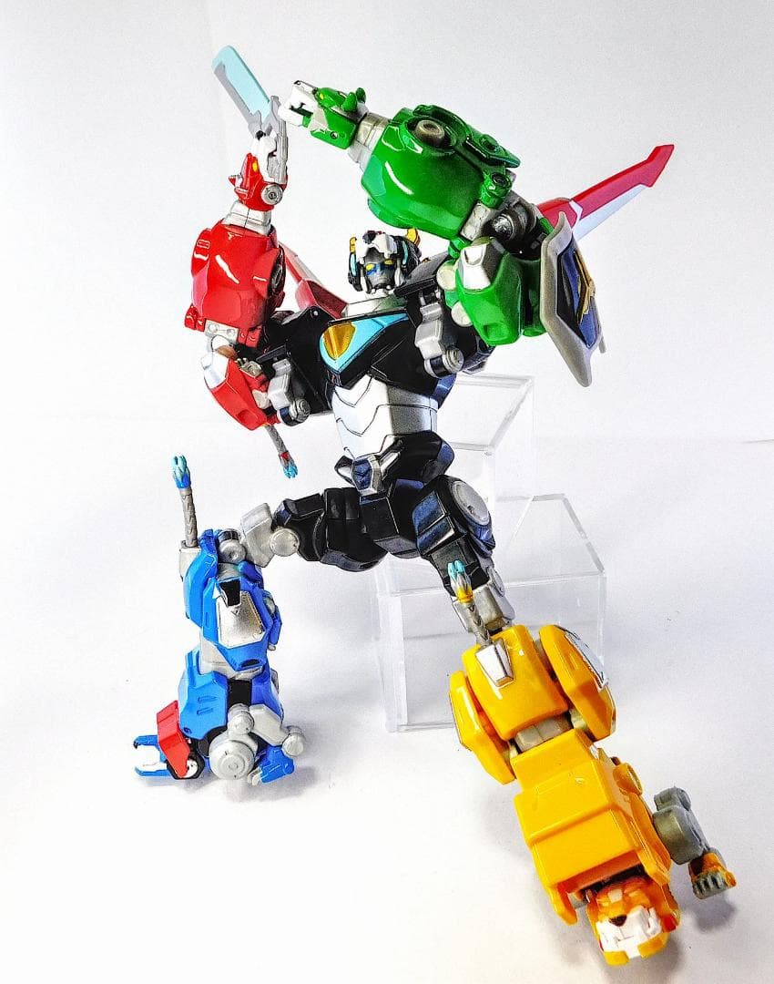 レジェンダリーディフェンダーズ　ボルトロン