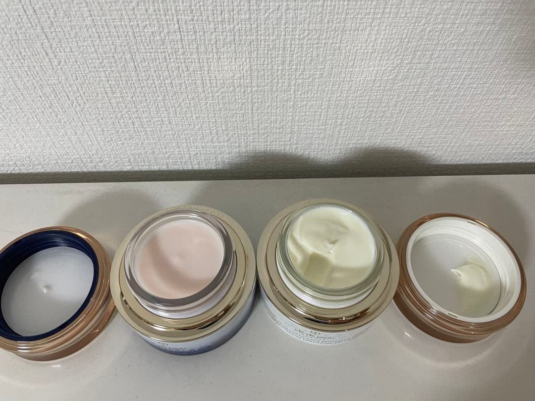 【新品未使用】クレドポーボーテ　朝晩乳液2点セット