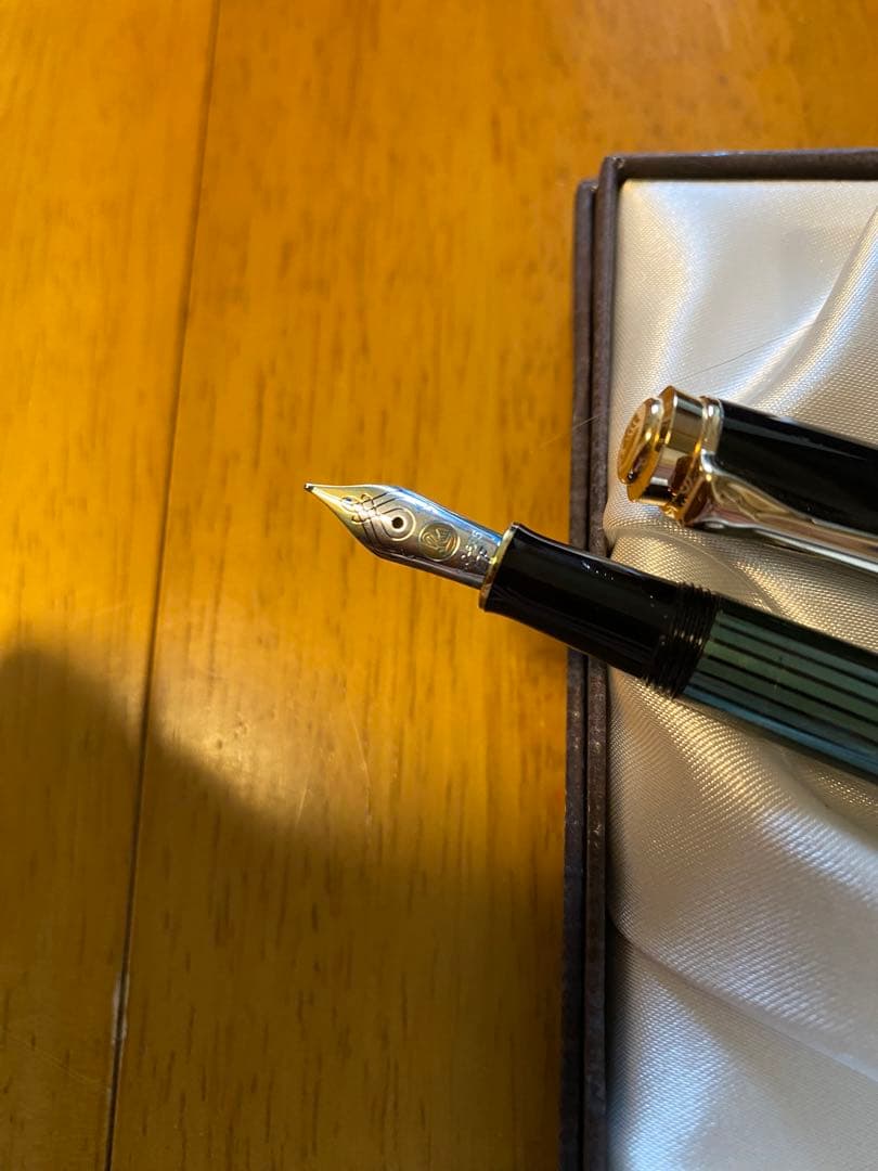 【希少　廃番】 Pelikan（ペリカン）万年筆 スーベレーン M300 緑縞