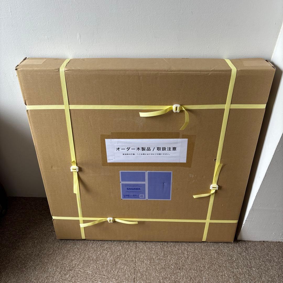 新品　未開封　無垢材（オーク材）ラウンドダイニングテーブル