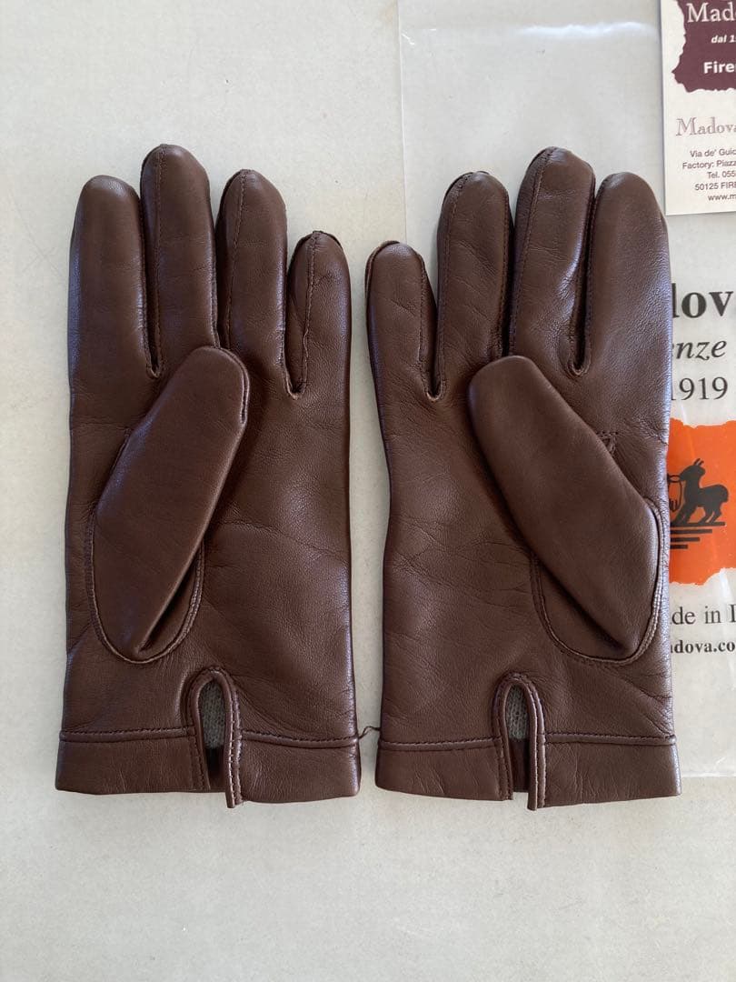 【新品未使用】Madova 手袋 サイズ7 1/2 イタリア製