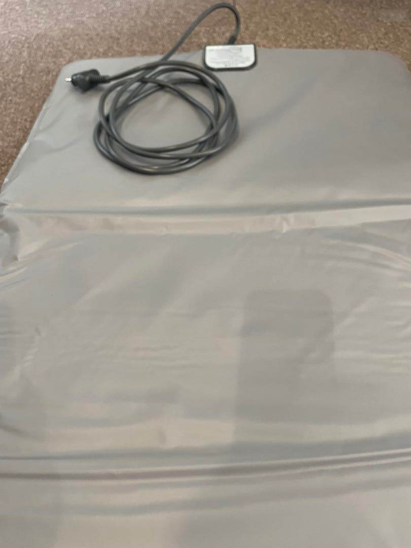 レガシスプラス用布団に敷いて使用するタイプ温熱マットです