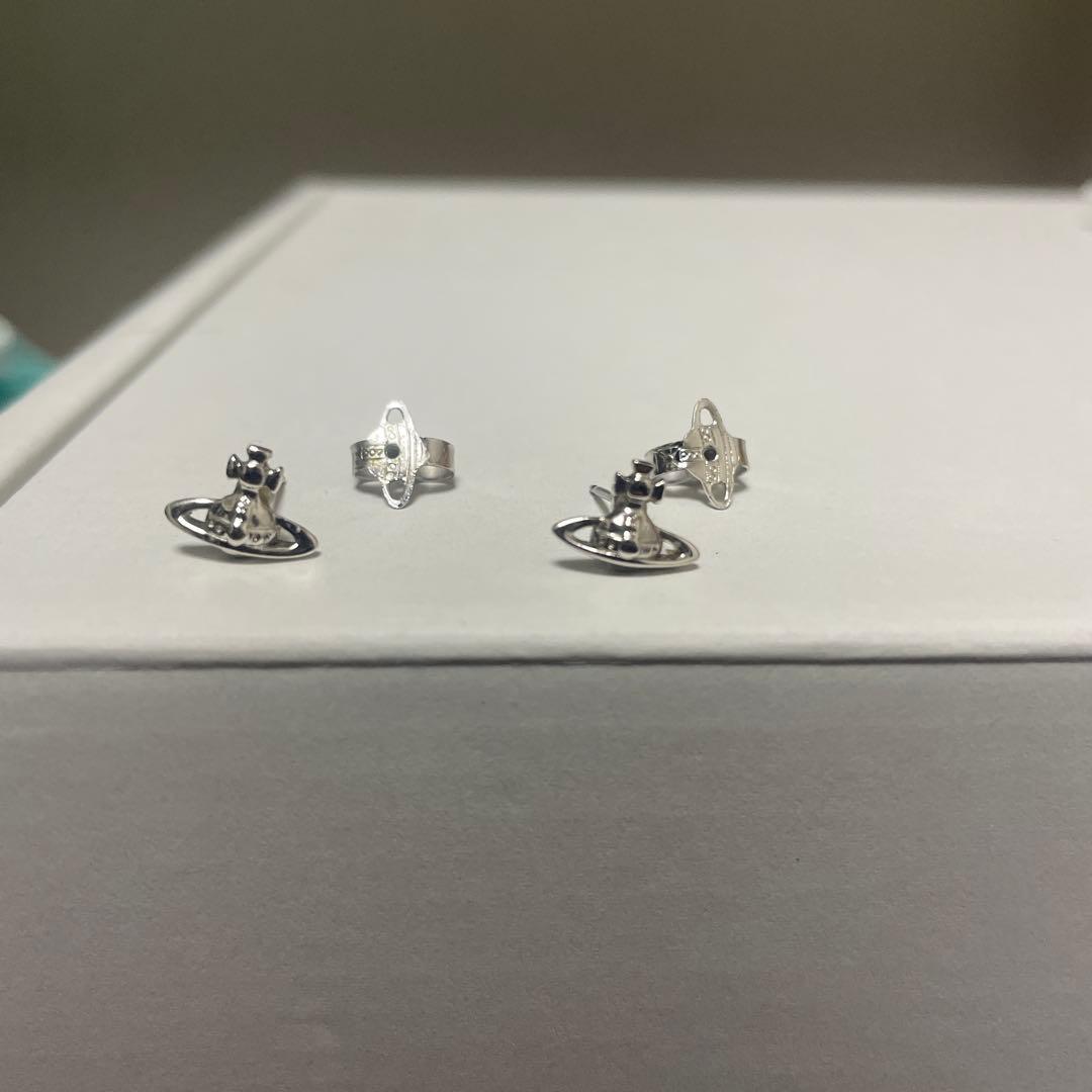 Vivienne Westwood ピアス