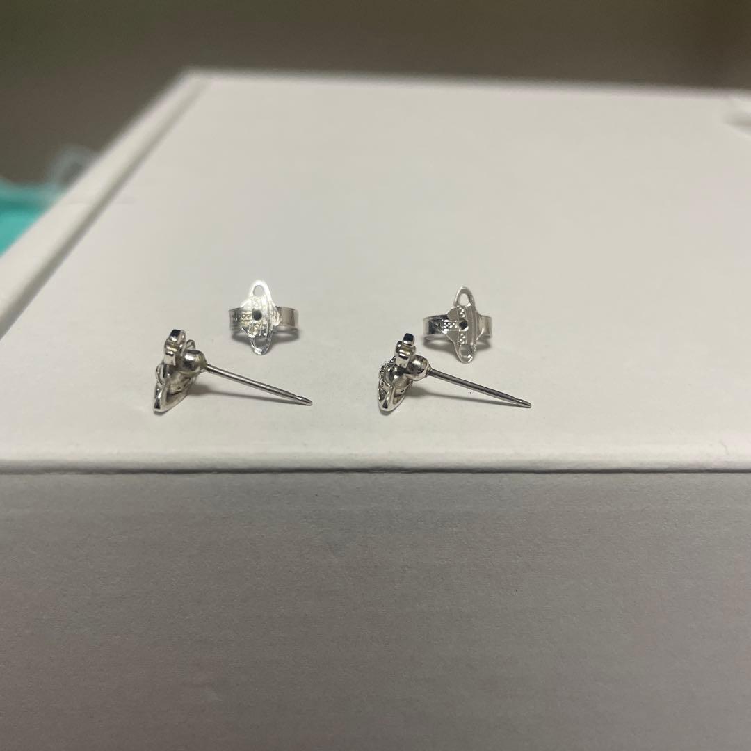 Vivienne Westwood ピアス