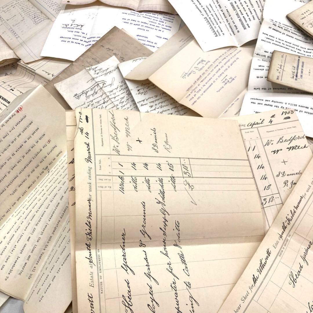 ※あと2,3個 書類や請求書、手書きの紙モノだけで【800g】（200枚以上？）