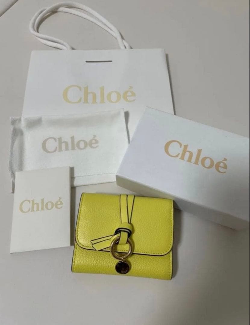 Chloé イエロー 三つ折り財布