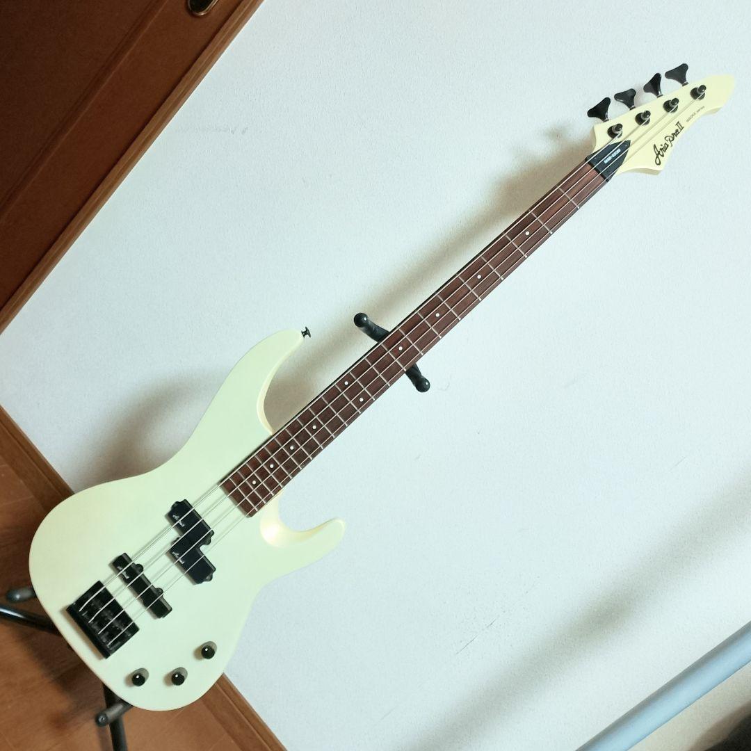 ARIA PROⅡ　MAB-550M　PJタイプエレキベース　弦は新品に交換済み