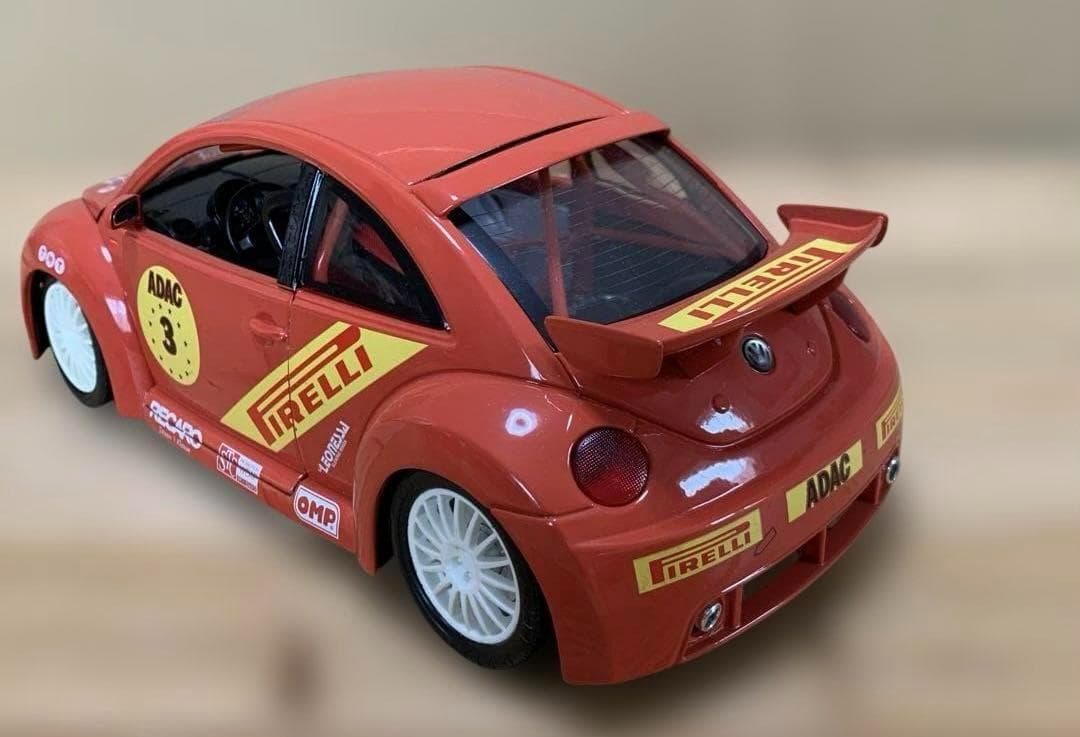 ミニカー　1/18　VW　ニュービートル　CUP　1999
