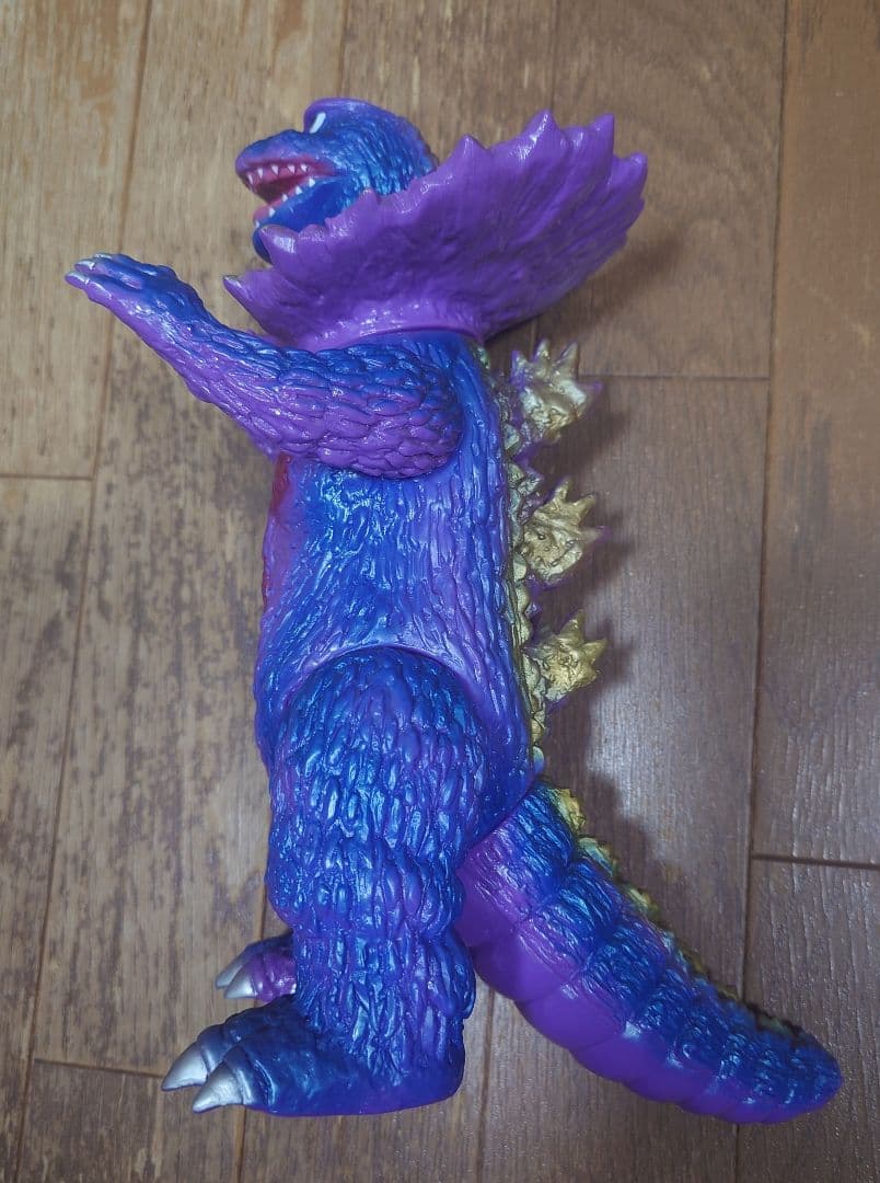 マーミット　ジラース