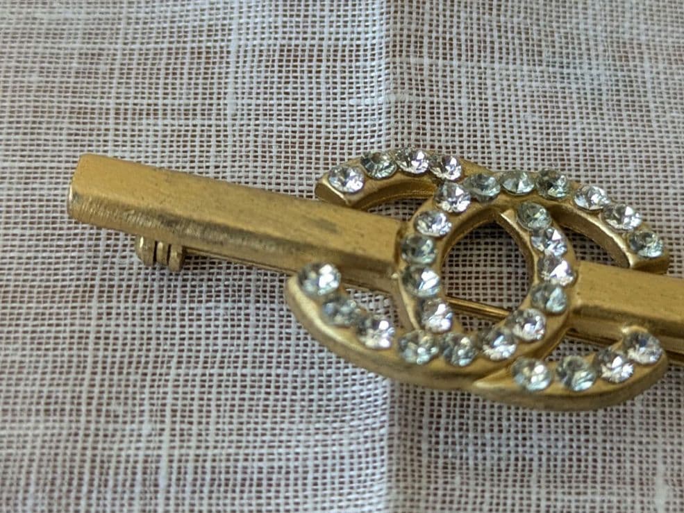 ENSEMBLE購入　CHANEL　シャネル　ラインストーン　ブローチ