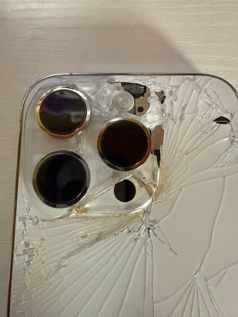 Apple iPhone 14 Pro 128GB シルバー