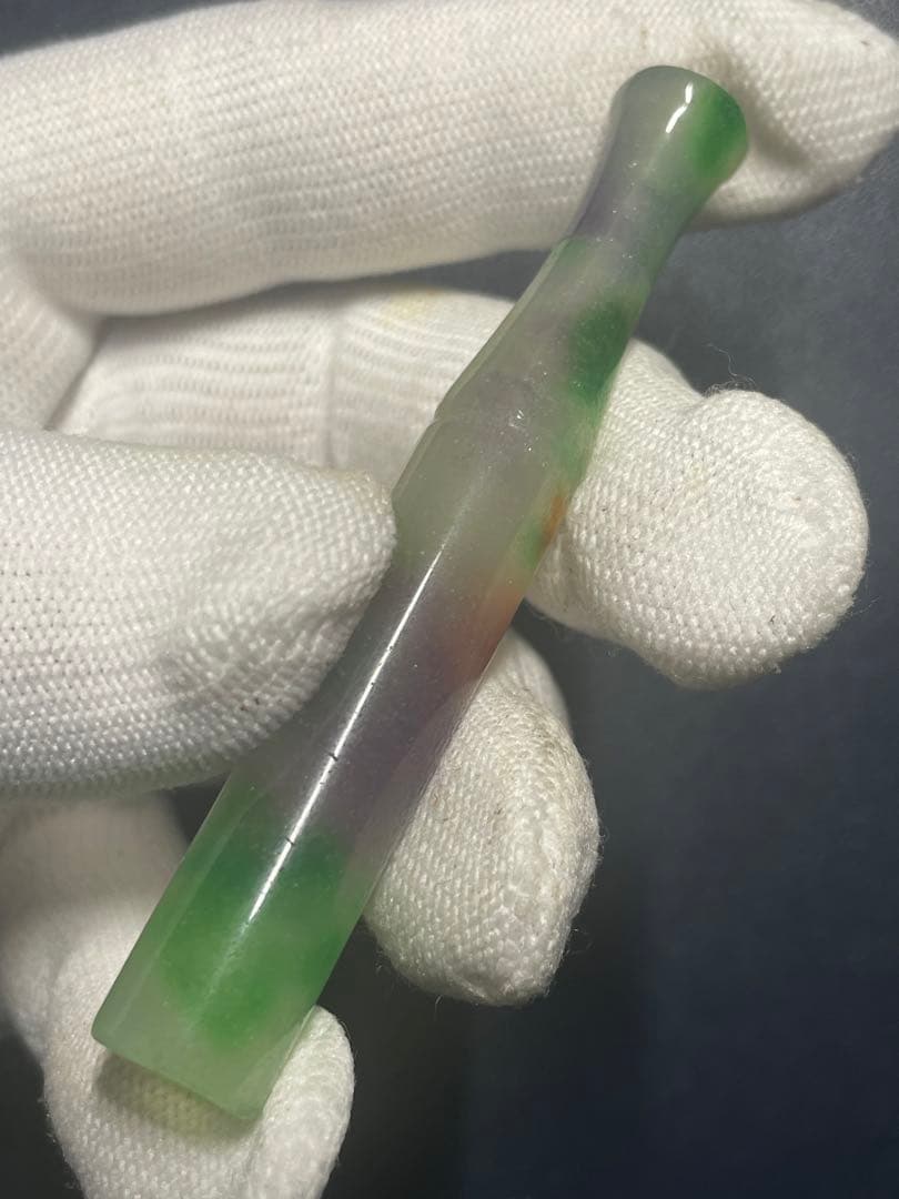 中国骨董品　文玩　文化財　翡翠煙斗　古賞物　古美品　古美術品　551