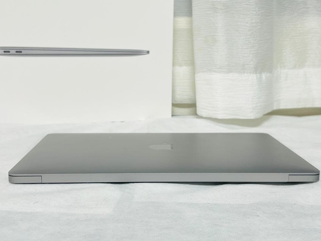 ★MacBook Air 13 2018★i5/8GB/SSD 128GB