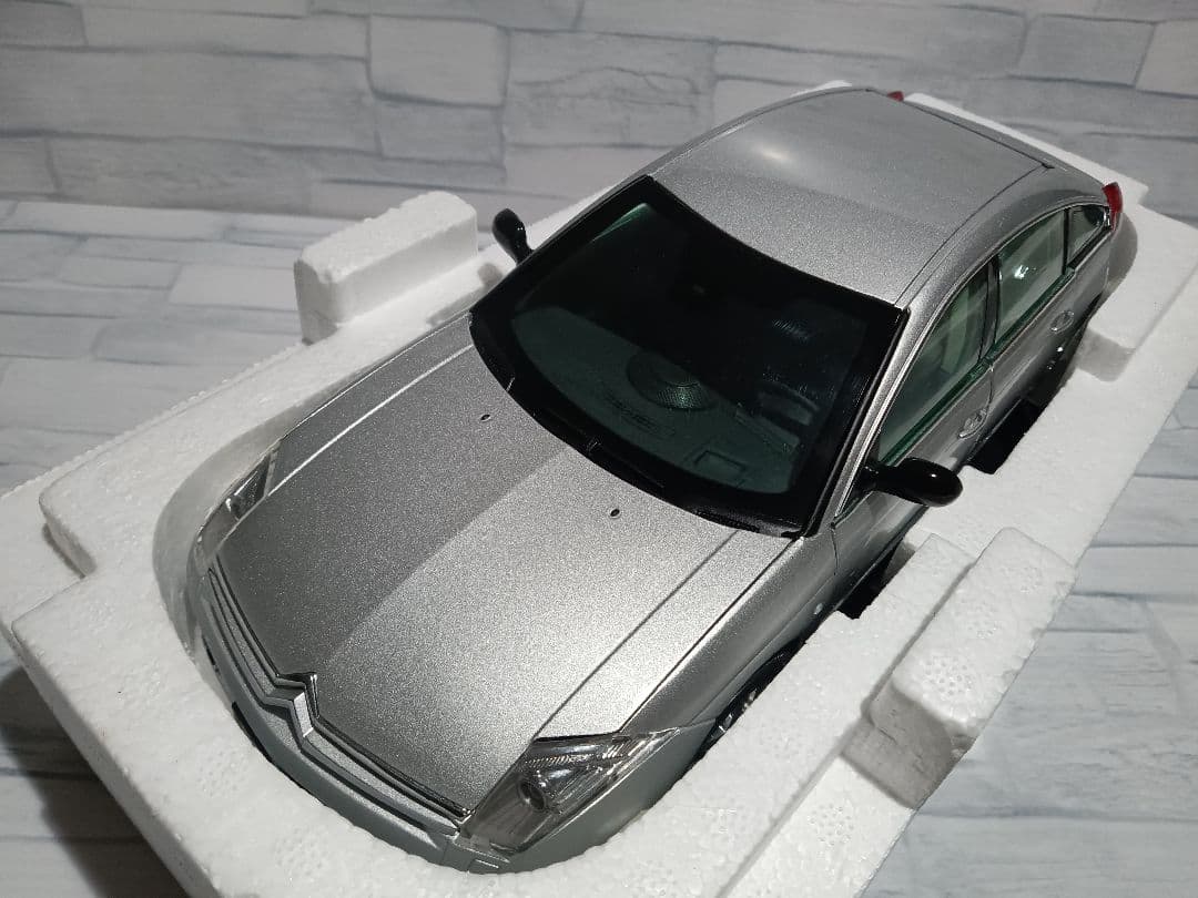 1/18 ノレブ　シトロエン　C6　ミニカー　シルバー