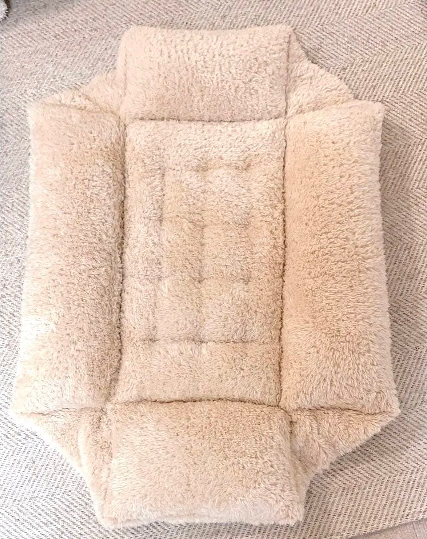 Helen’sペットベッド　８号帆布生地 クレート マット 生成ファー　L