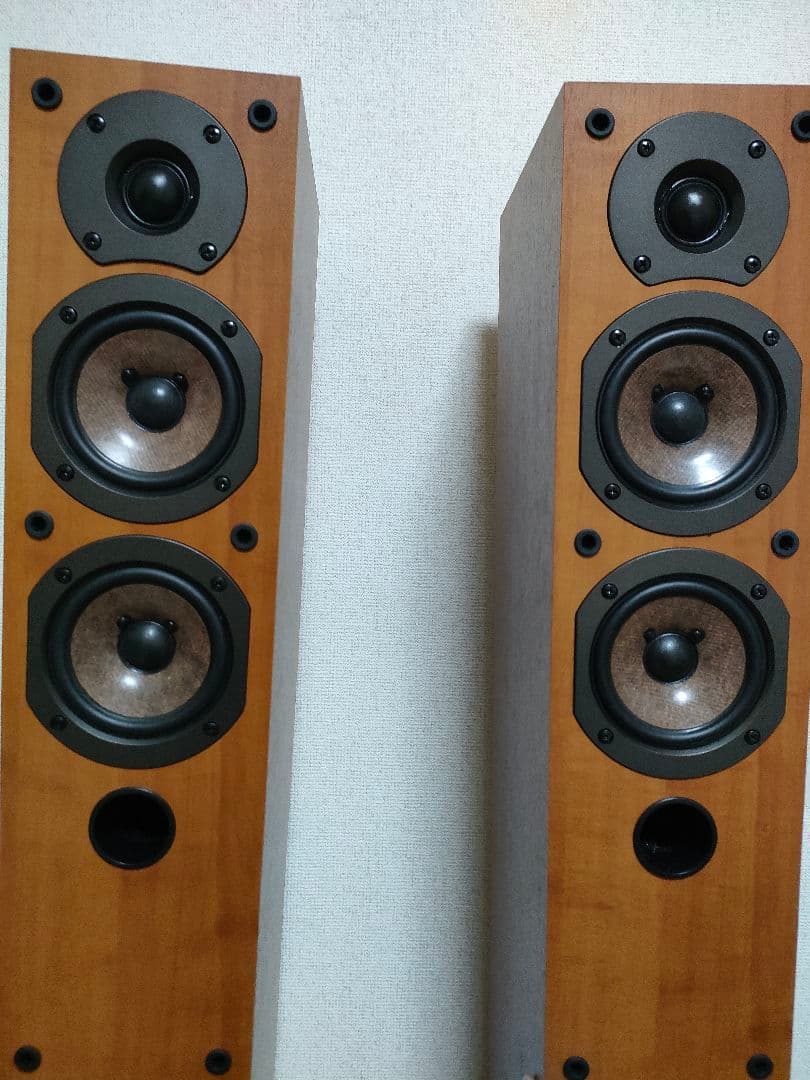 「ゆき」　ONKYO　D−105Fトールボーイスピーカー 左右（動作品）