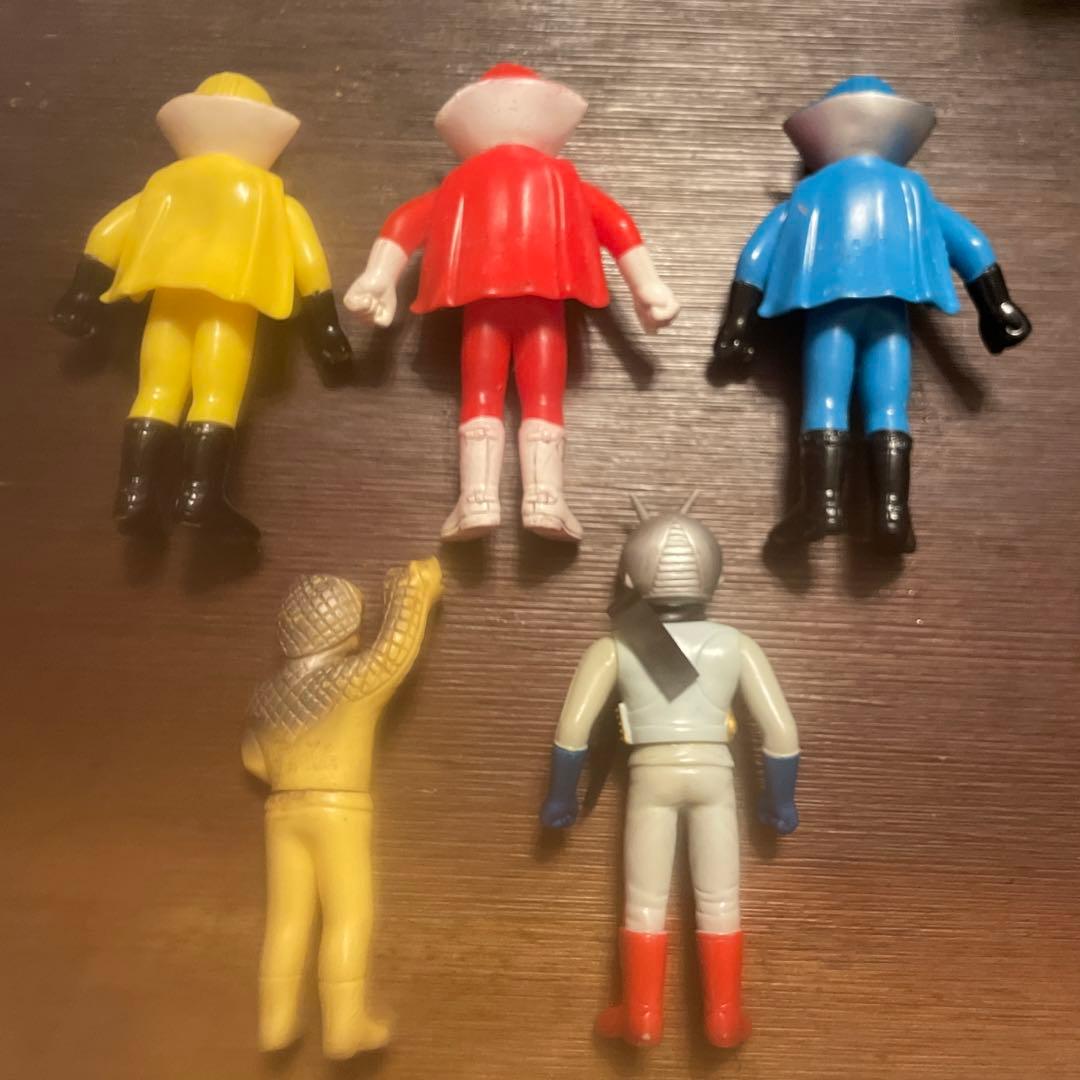 ゴレンジャー、仮面ライダーソフビ５体セット