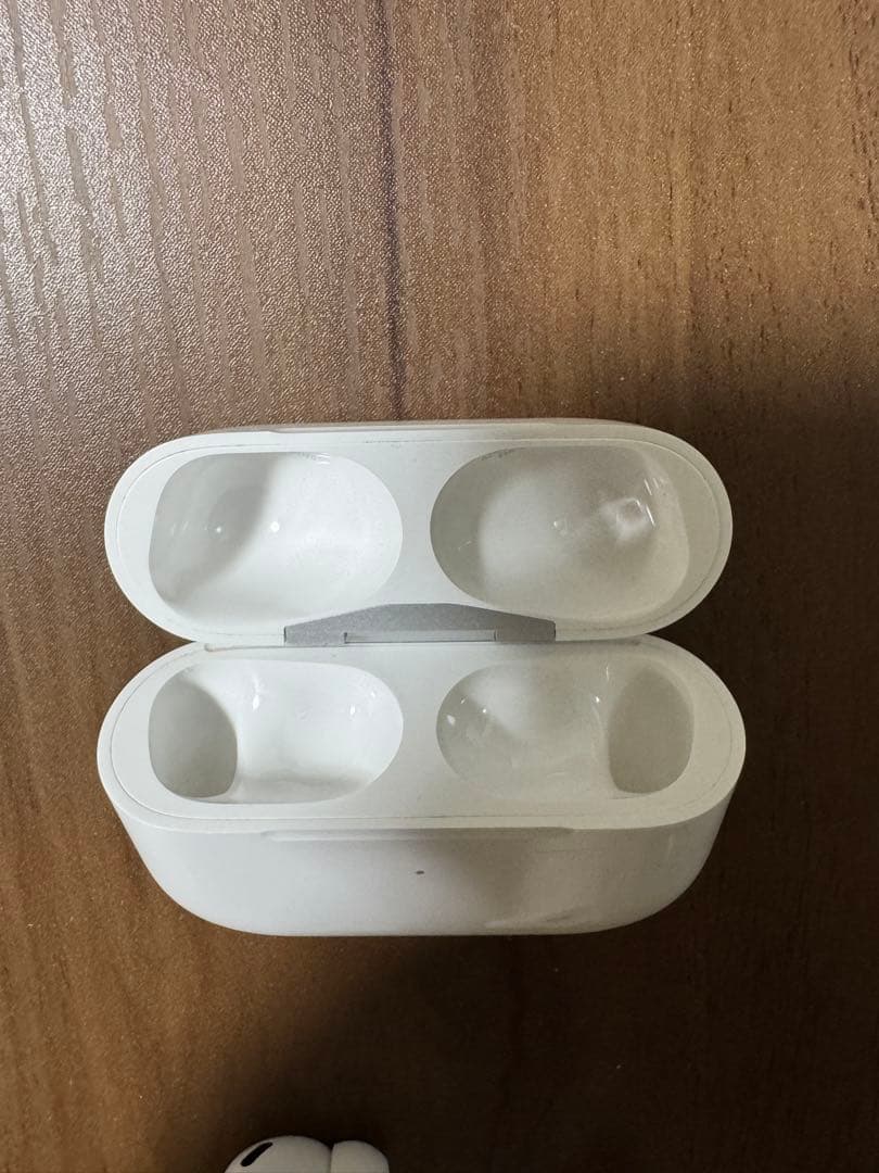 【Apple】AirPods Pro 第2世代【Lightning】