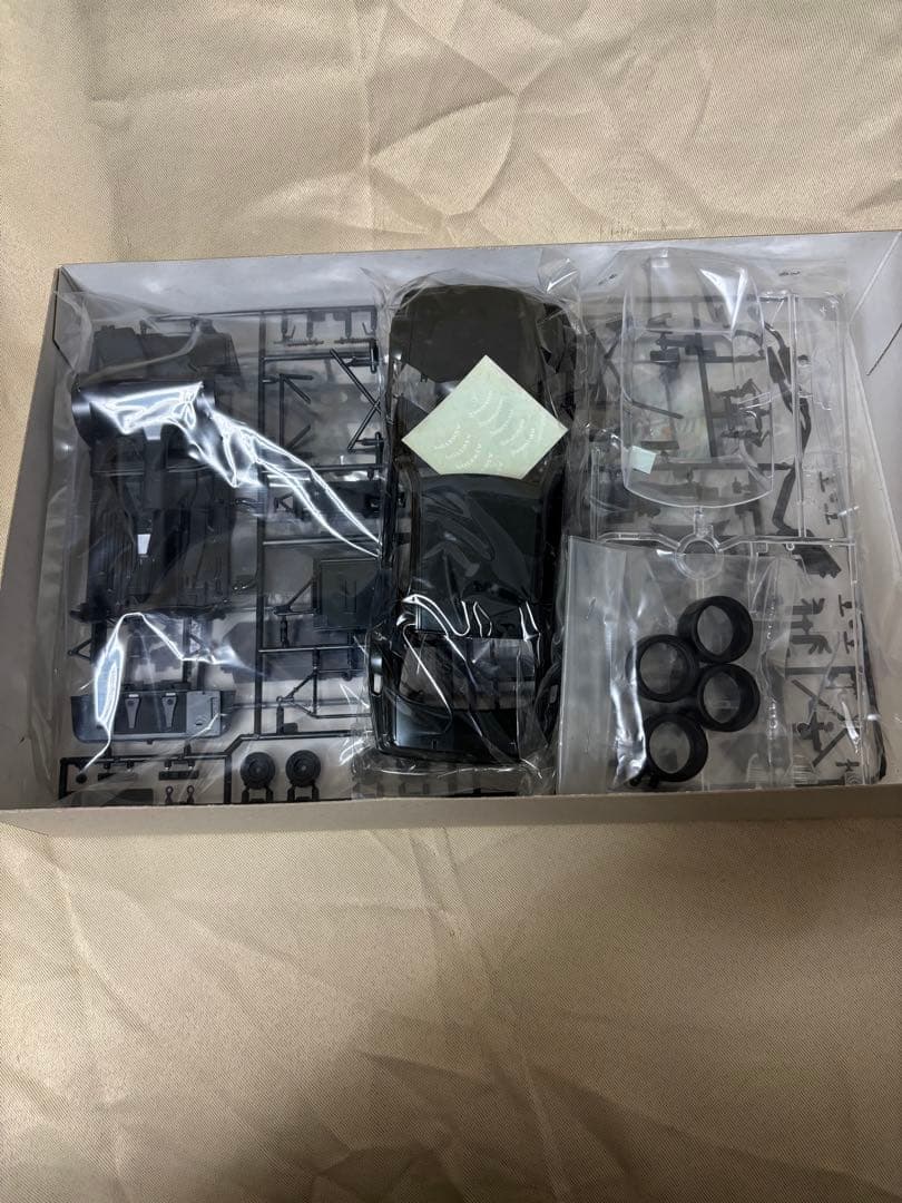 タミヤ 1/24スポーツカーシリーズAMGメルセデスCクラスDTM