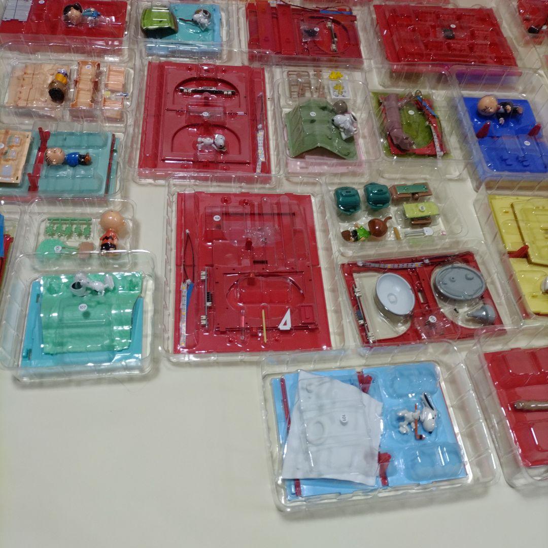 ディアゴスティーニ SNOOPY & FRIENDS 101-130のセット