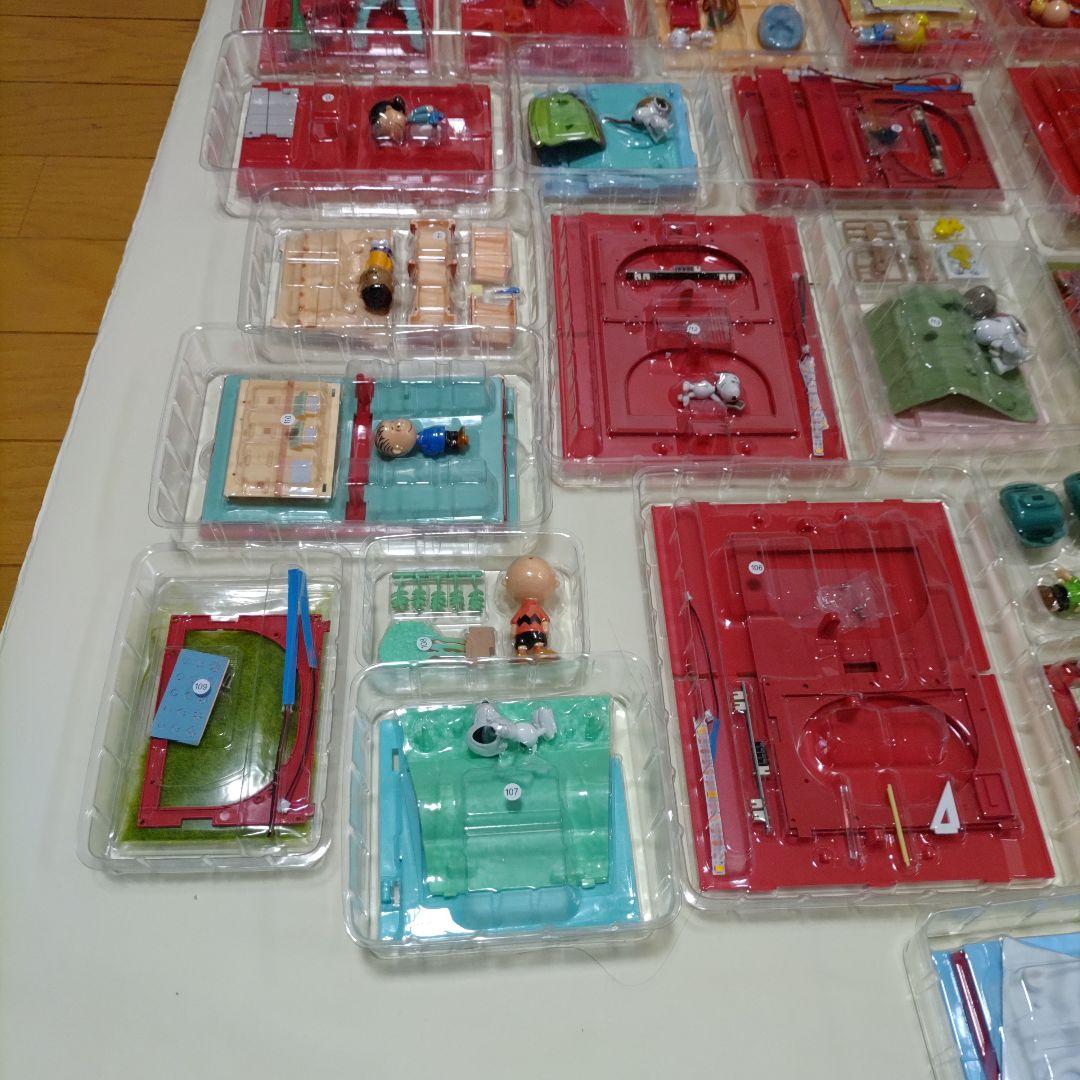 ディアゴスティーニ SNOOPY & FRIENDS 101-130のセット