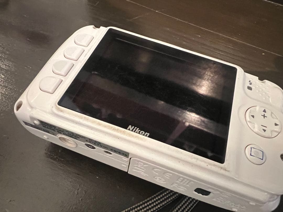 Nikon ニコン　COOLPIX S33 デジタルカメラ