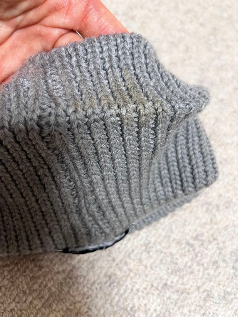 Christian Diorグレー リブ編み ビーニー 帽子