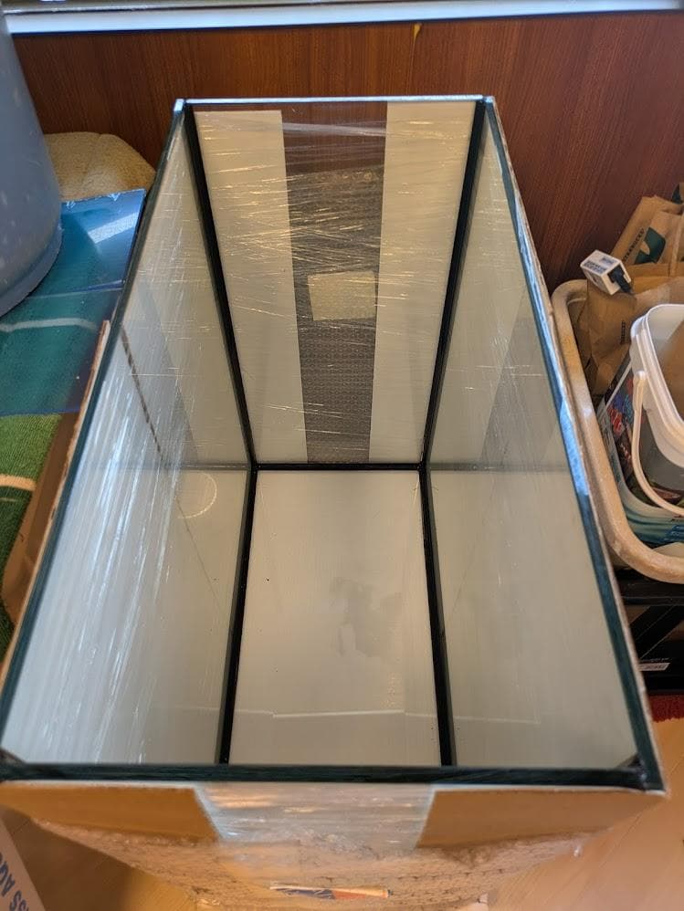 ※直接手渡し（福岡市）　新品未使用　600ガラス水槽　600×300×600