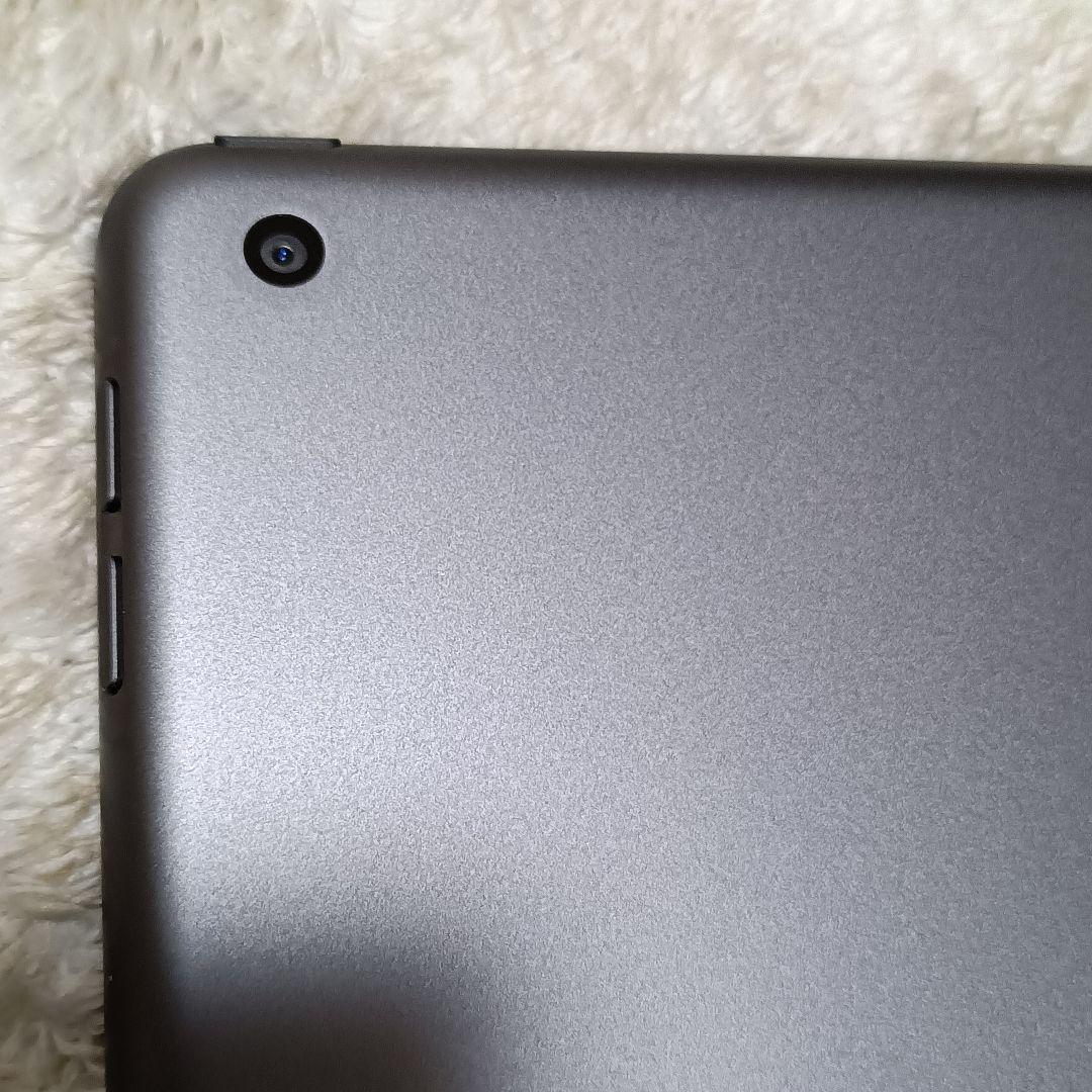 Apple iPad 第7世代　32GB　wifiモデル 付属品あり