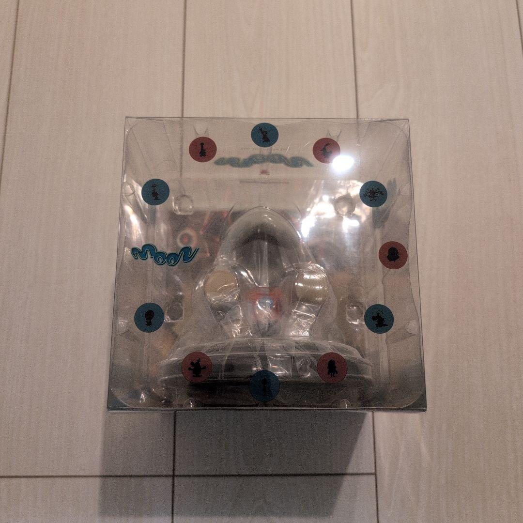新品未開封 moon 透明の少年 フィギュア 予約特典付き 豆魚雷