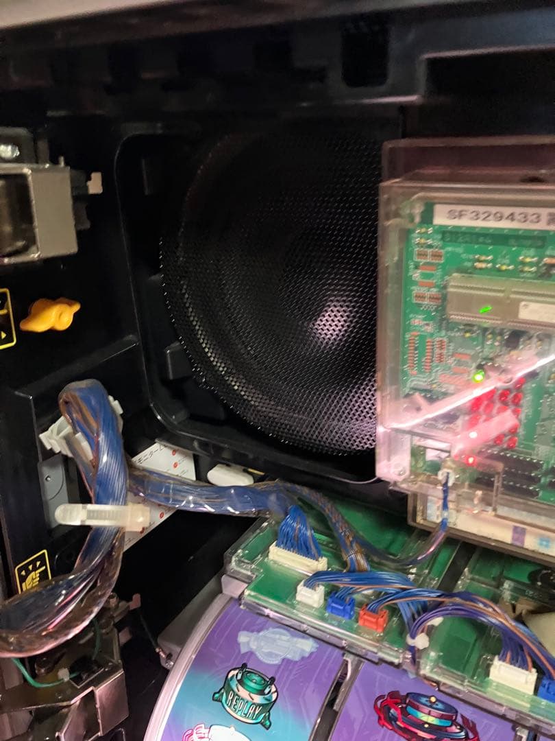 ロストプラネット2 パチスロ　実機　スロット　送料込み