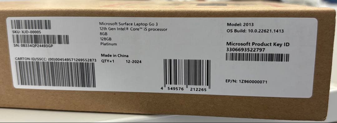 Surface Laptop Go 3 12.4型