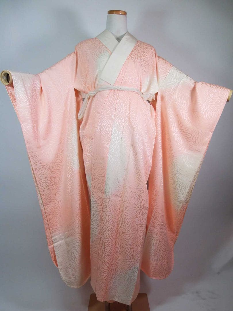 豪華3点セット】振袖／橙色　御所解文様＊吉祥文様尽くし／袋帯　長襦袢　晴れの日に