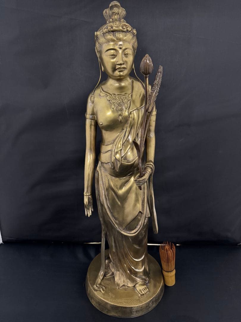 大型　観音 菩薩 銅製 仏像 彫刻 置物 開運 風水 骨董 古美術 アンティーク