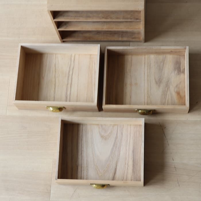 アンティーク 整理箱 タンス 古家具 キリ 引き出し3杯 無塗装