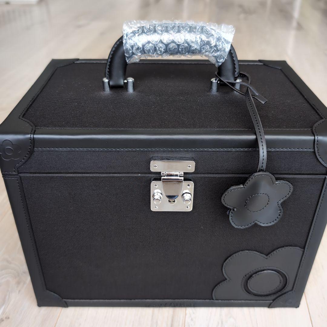 【新品未使用】マリークワント メイクボックス