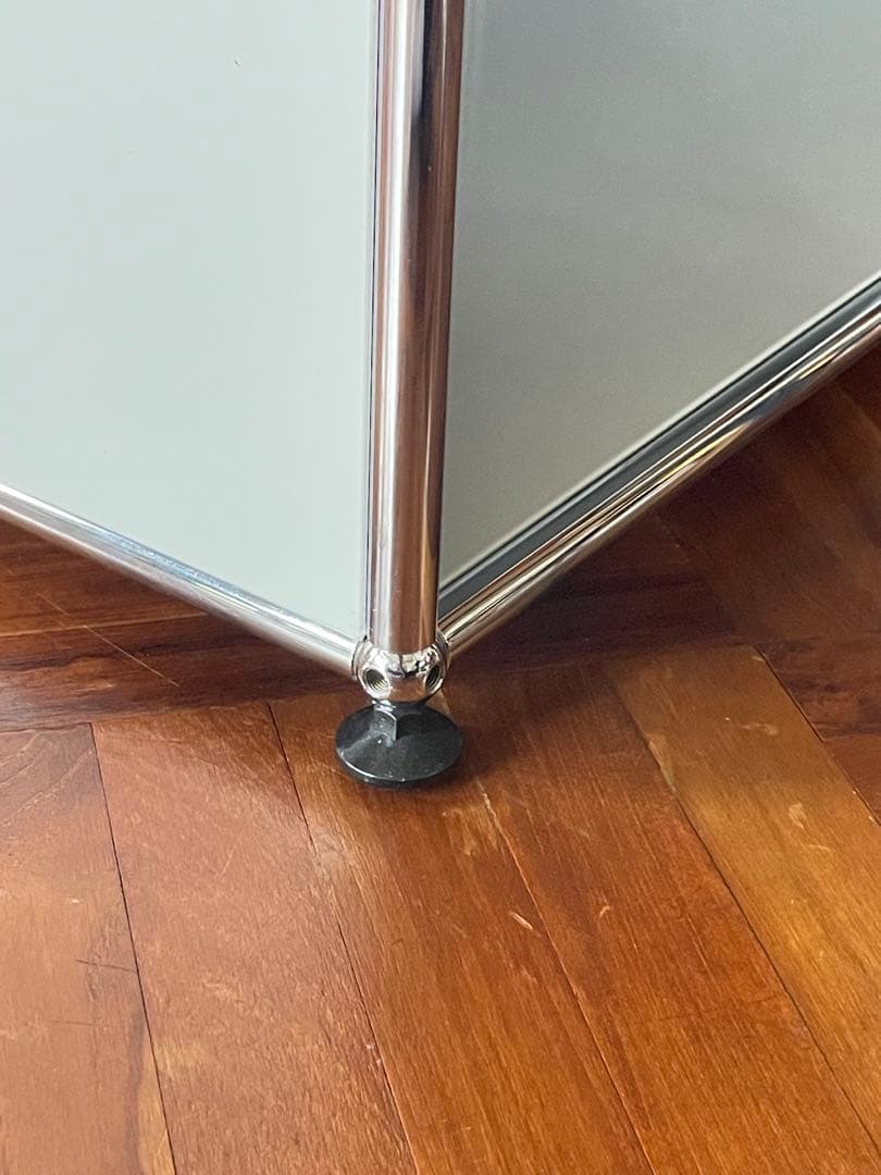 USM ハラー システム 1列 3段 フリップアップドア キャビネット