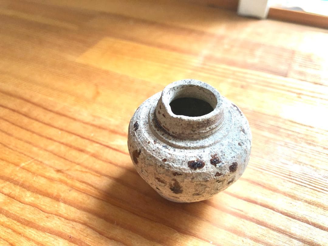 【タイ・骨董】宋胡録（スンコロク）白釉黒斑文 小壺（1301年~1600年）