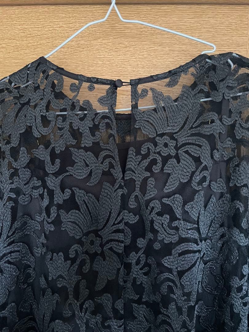 ブラックレースロングドレス