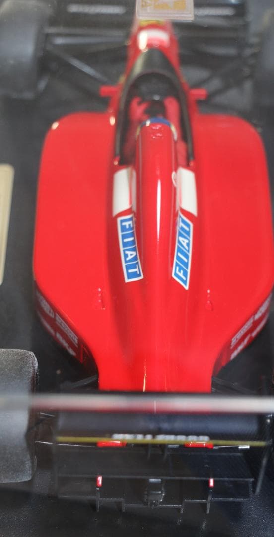 タミヤ製１／２０　コレクターズクラブ　フェラーリ６４３　Ｊ・アレジ　完成品